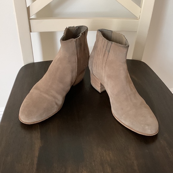 Vince suede boots - Picture 8 of 8